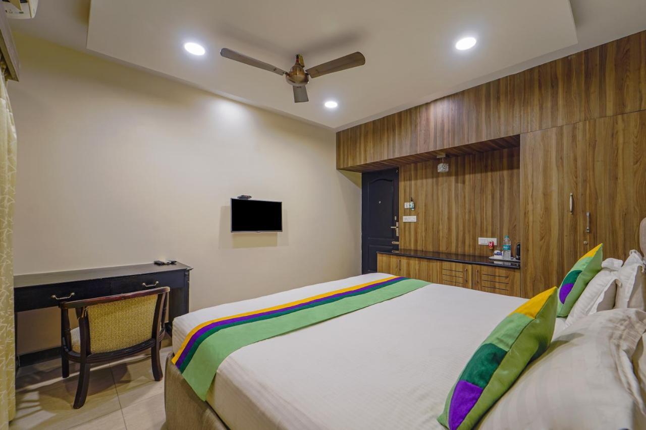 Treebo Elan Hotel เชนไน ภายนอก รูปภาพ