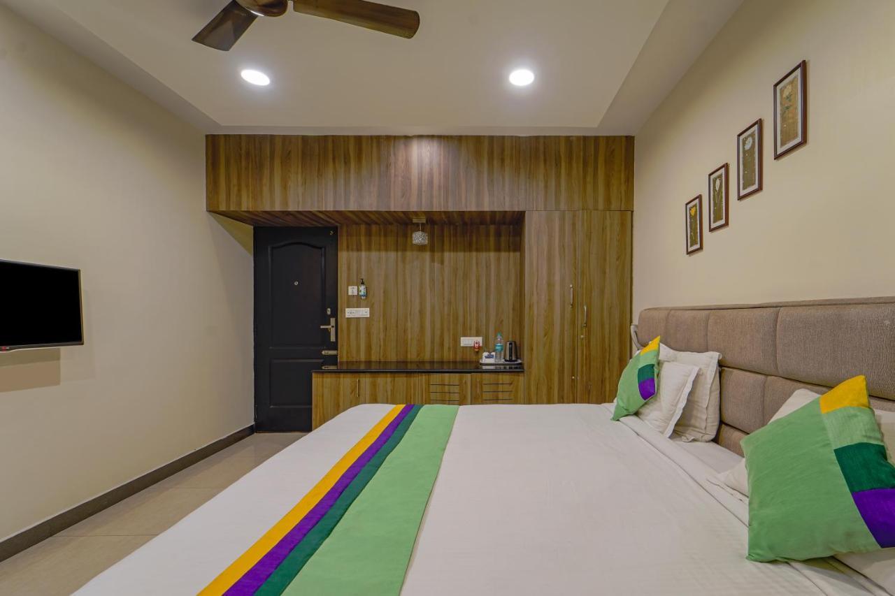 Treebo Elan Hotel เชนไน ภายนอก รูปภาพ