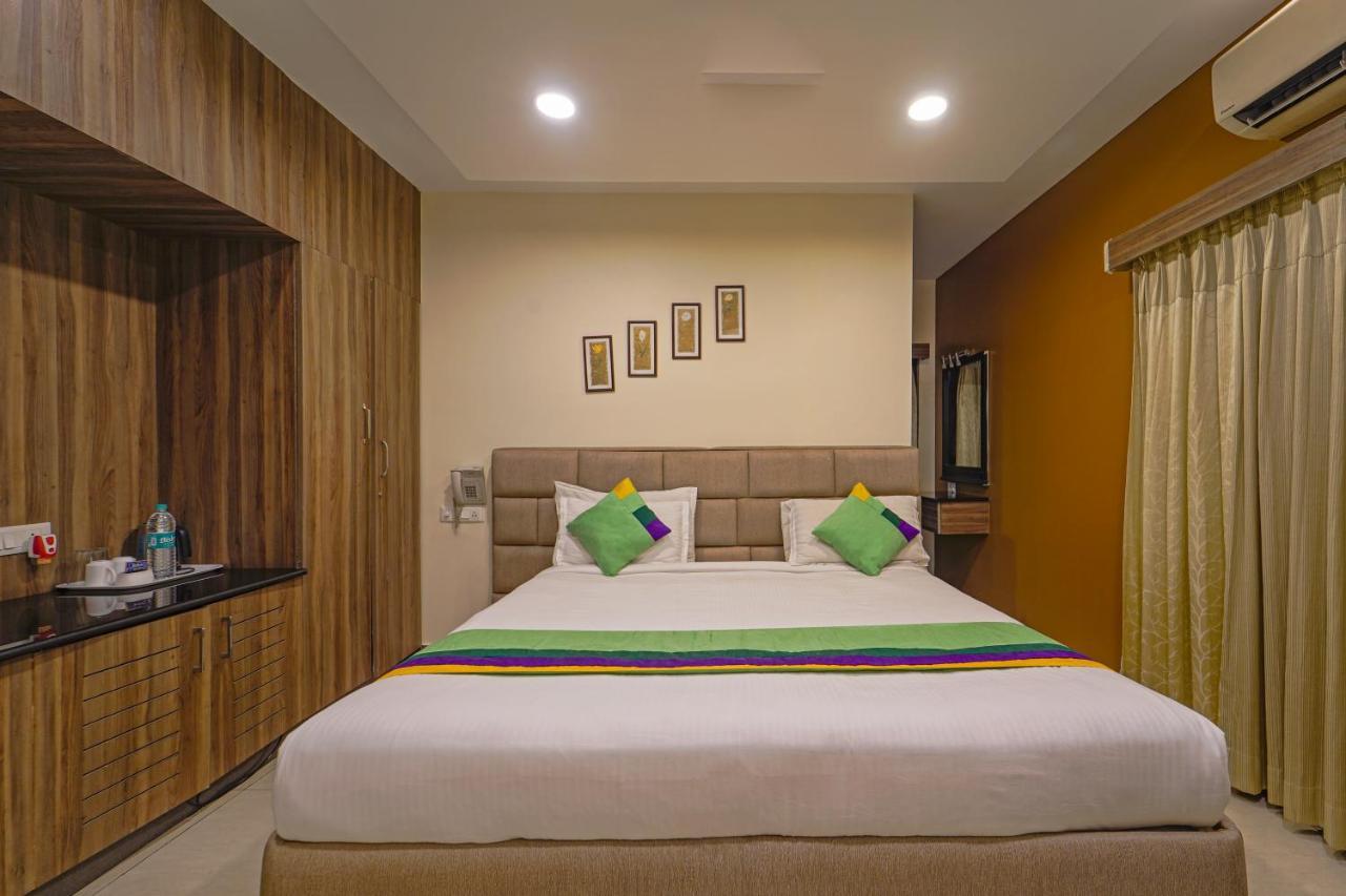 Treebo Elan Hotel เชนไน ภายนอก รูปภาพ