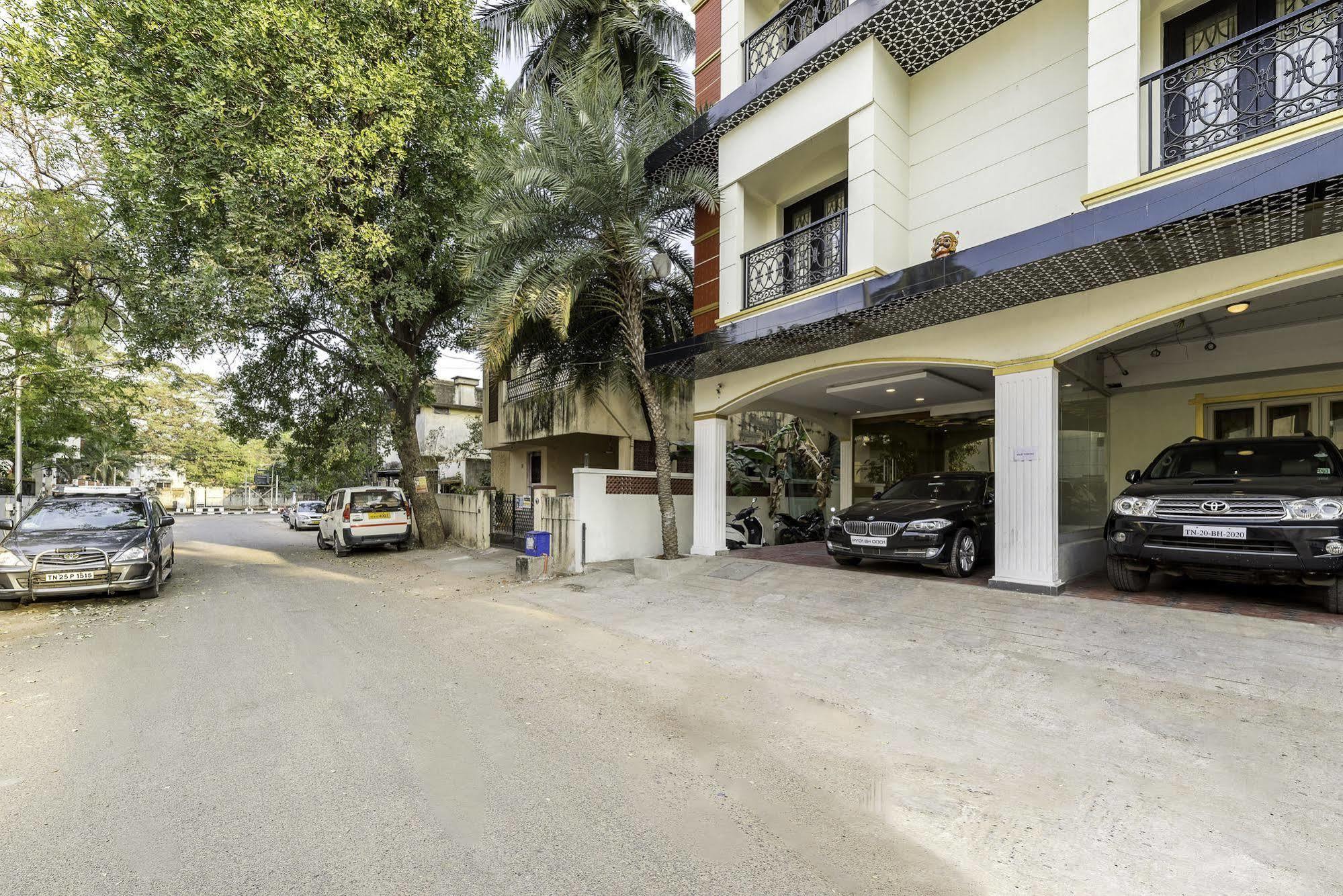 Treebo Elan Hotel เชนไน ภายนอก รูปภาพ